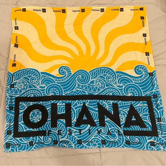 Accessories - Ohana Festival x Toyota Bandana